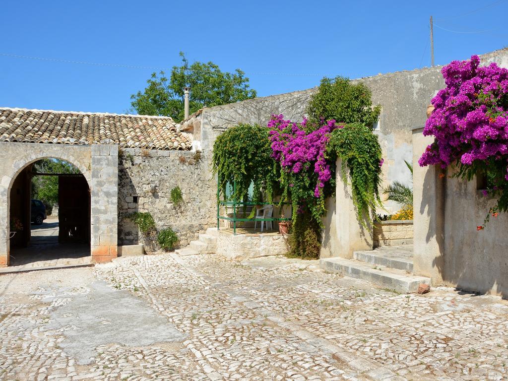 Antica Dimora San Filippo Villa Modica Exterior photo
